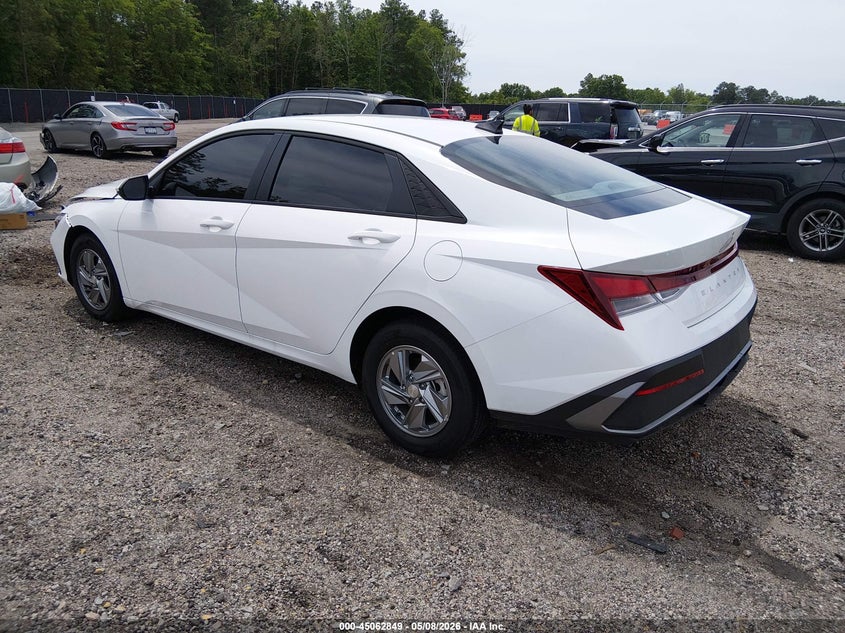 2026 Hyundai Elantra VIN KMHLL4DG1TU169813 IAAI salvage auction — RIGHT FRONT, Salvage (South Carolina), sold $4,650 on 2026-07-18 (photo 3)