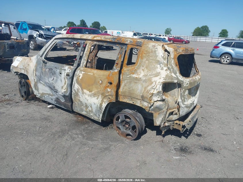 2021 Jeep Renegade VIN ZACNJCAB5MPM24243 IAAI salvage auction — TOTAL BURN, Wait Title, sold $25 on 2026-08-19 (photo 3)