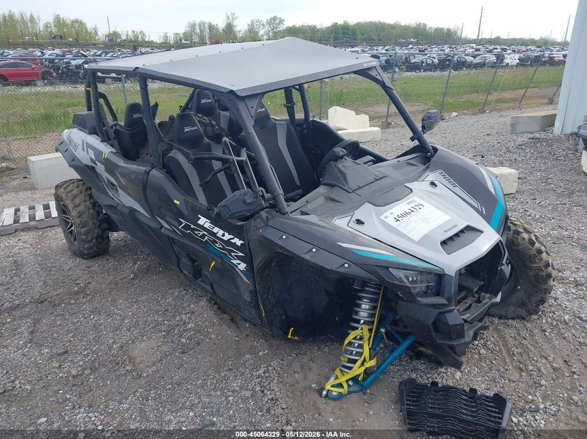 2025 Kawasaki VIN JKARTCE19SB500970 IAAI salvage auction — RIGHT FRONT, Clear (Michigan), sold $5,800 on 2026-07-28 (photo 1)