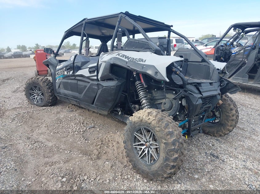 2025 Kawasaki VIN JKARTCE19SB500970 IAAI salvage auction — RIGHT FRONT, Clear (Michigan), sold $5,800 on 2026-07-28 (photo 3)