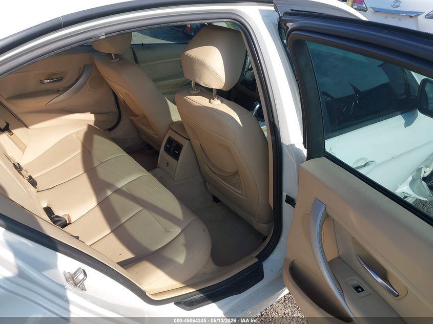 2013 BMW 3er VIN WBA3A5C54DF355400 IAAI salvage auction — RIGHT FRONT, Junk (Oklahoma), sold $1,000 on 2026-08-11 (photo 8)