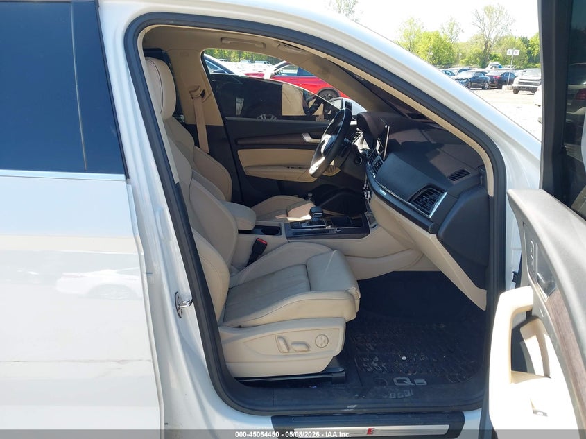 2023 Audi Q5 VIN WA1EAAFYXP2145982 IAAI salvage auction — LEFT REAR, Wait Title, sold $12,200 on 2026-09-11 (photo 5)