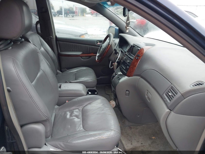 2004 Toyota Sienna VIN 5TDBA22C24S023680 IAAI salvage auction — UNKNOWN, Salvage (Idaho), sold $25 on 2026-07-21 (photo 5)
