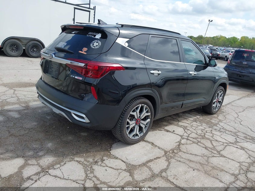 2021 Kia Seltos VIN KNDETCA22M7121446 IAAI salvage auction — LEFT REAR, Salvage (Illinois), sold $5,750 on 2026-07-14 (photo 4)