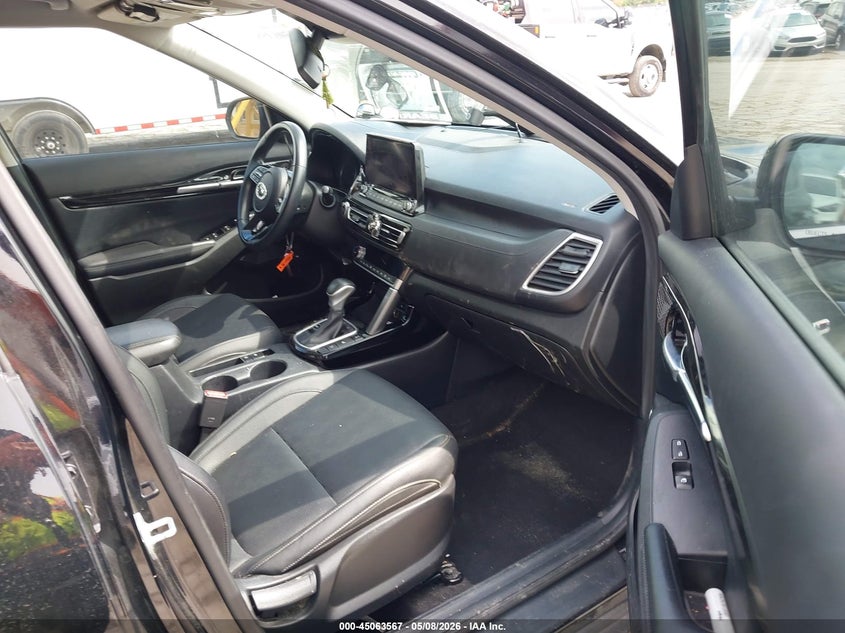 2021 Kia Seltos VIN KNDETCA22M7121446 IAAI salvage auction — LEFT REAR, Salvage (Illinois), sold $5,750 on 2026-07-14 (photo 5)