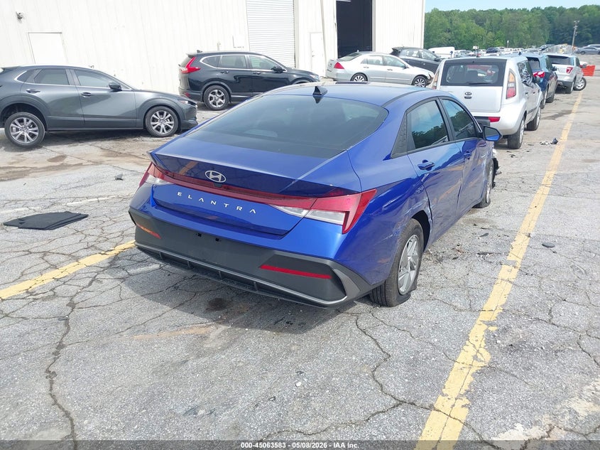 2026 Hyundai Elantra VIN KMHLL4DG5TU107377 IAAI salvage auction — RIGHT SIDE, Salvage (Georgia), sold $6,600 on 2026-07-15 (photo 4)