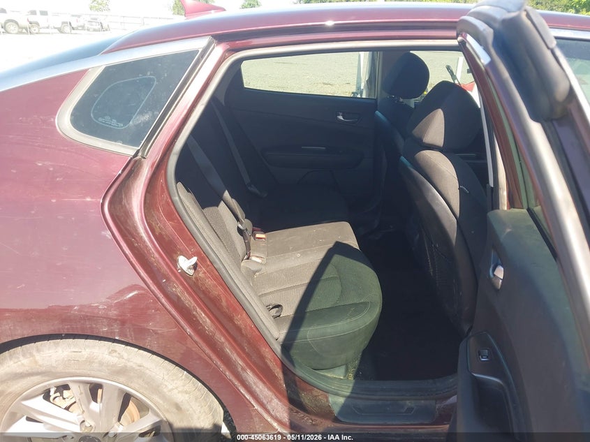2020 Kia Optima VIN 5XXGT4L34LG451597 IAAI salvage auction — FRONT END, Salvage (Arkansas), sold $875 on 2026-07-15 (photo 8)
