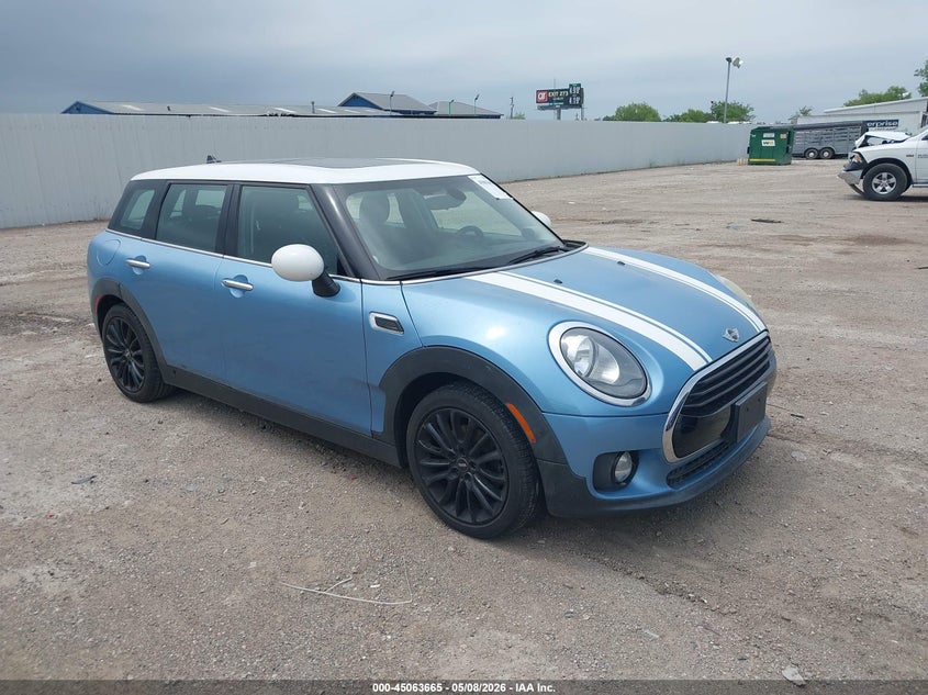 2017 Mini Clubman VIN WMWLN5C33H2E33913 IAAI salvage auction — WATER/FLOOD, Salvage (Texas), sold $1,125 on 2026-08-05 (photo 1)