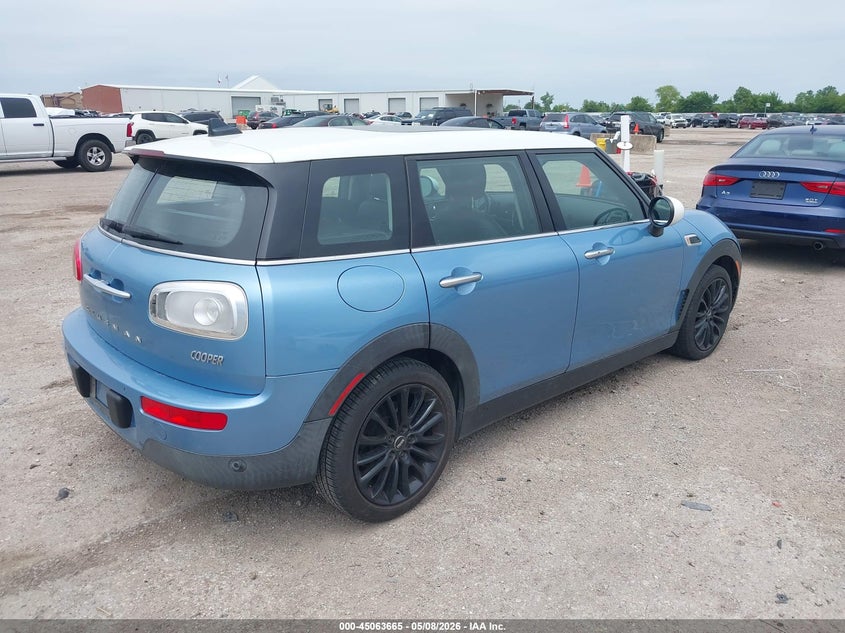 2017 Mini Clubman VIN WMWLN5C33H2E33913 IAAI salvage auction — WATER/FLOOD, Salvage (Texas), sold $1,125 on 2026-08-05 (photo 4)