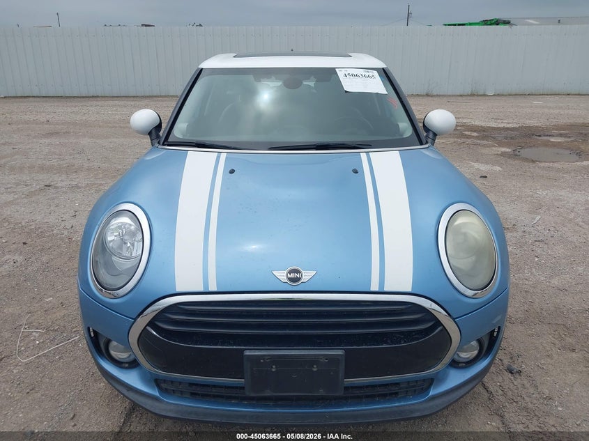 2017 Mini Clubman VIN WMWLN5C33H2E33913 IAAI salvage auction — WATER/FLOOD, Salvage (Texas), sold $1,125 on 2026-08-05 (photo 6)