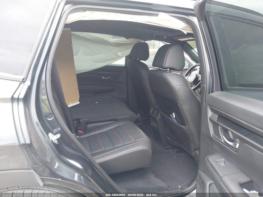 2026 Honda Cr-v VIN 7FARS6H80TE063947 IAAI salvage auction — LEFT SIDE, Salvage (Ohio), sold $17,150 on 2026-07-15 (photo 8)