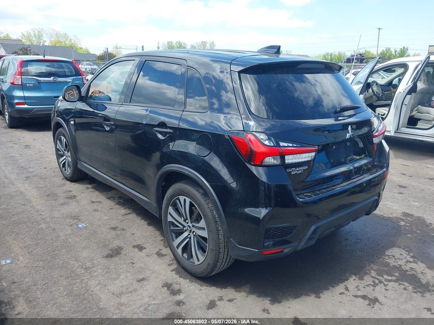 2020 Mitsubishi Outlander VIN JA4AP3AU3LU017157 IAAI salvage auction — HAIL, Salvage (Ohio), sold $3,000 on 2026-07-14 (photo 3)
