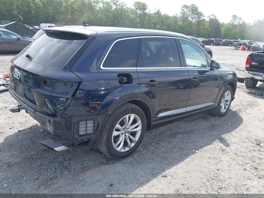 2017 Audi Q7 VIN WA1AAAF70HD007444 IAAI salvage auction — REAR END, Salvage (South Carolina), sold $7,300 on 2026-07-14 (photo 4)