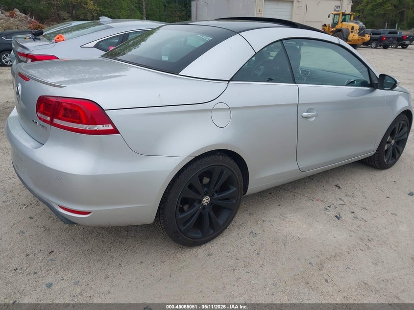 2013 Volkswagen Eos VIN WVWFW8AH4DV008669 IAAI salvage auction — ELECTRICAL, Clear (Massachusetts), sold $850 on 2026-07-07 (photo 4)