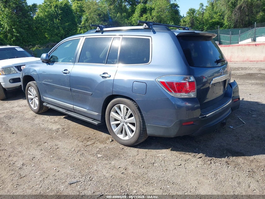 2012 Toyota Highlander VIN JTEDC3EH9C2004948 IAAI salvage auction — SIDE, Salvage - Greater Than 75% (Maryland), sold $4,150 on 2026-07-30 (photo 3)