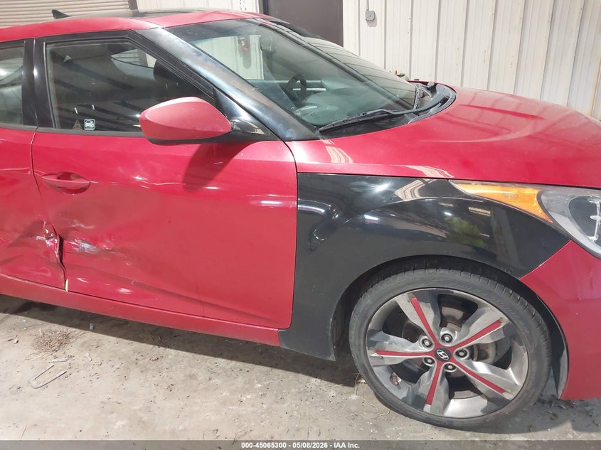 2016 Hyundai Veloster VIN KMHTC6ADXGU295020 IAAI salvage auction — RIGHT SIDE, Salvage (North Carolina), sold $1,600 on 2026-08-20 (photo 6)