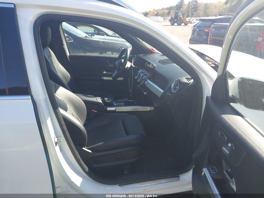 2023 Mercedes-benz Glb VIN W1N4M4HB3PW276062 IAAI salvage auction — ALL OVER, Salvage (Massachusetts), sold $11,400 on 2026-07-10 (photo 5)