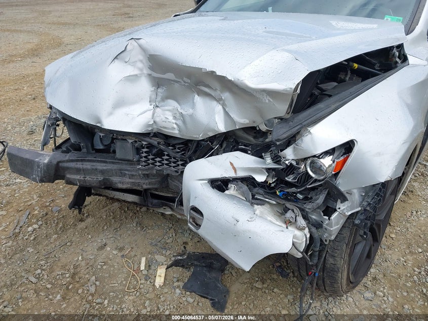 2016 Lexus Is VIN JTHCE1D28G5011548 IAAI salvage auction — FRONT END, Salvage (Virginia), sold $2,125 on 2026-07-06 (photo 6)