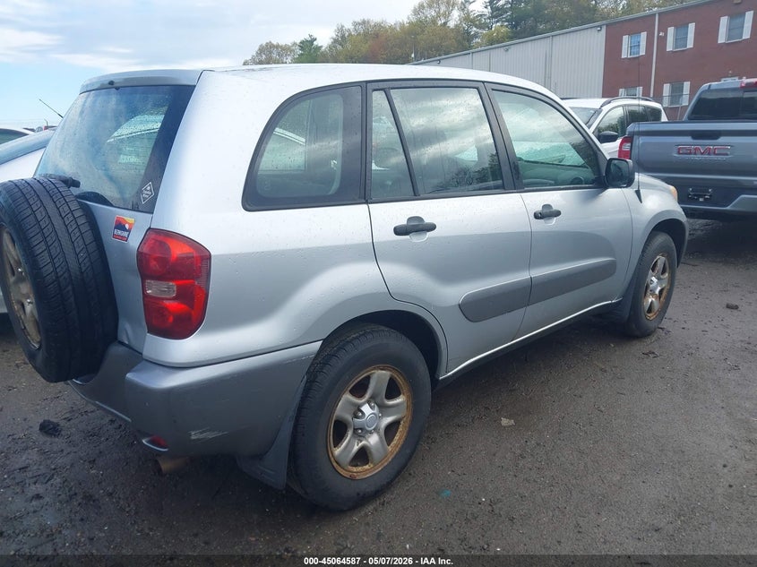 2005 Toyota Rav4 VIN JTEGD20V550095586 IAAI salvage auction — NORMAL WEAR, Clear (Massachusetts), sold $1,000 on 2026-07-21 (photo 4)