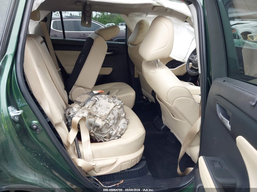 2025 Toyota Highlander VIN 5TDKBRCH3SS649848 IAAI salvage auction — ROLLOVER, Certificate Of Destruction (Florida), sold $3,075 on 2026-07-21 (photo 8)