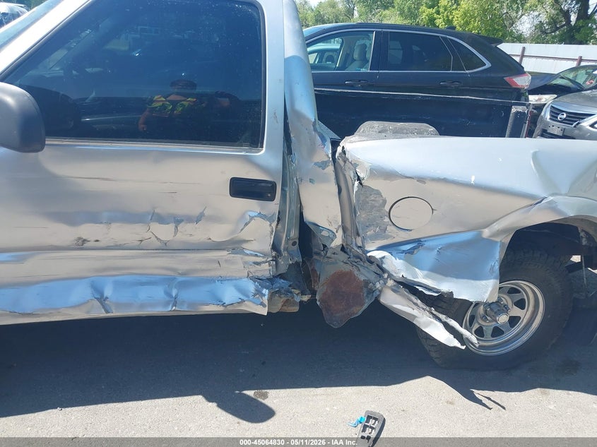2003 Chevrolet S-10 VIN 1GCCS14H538200651 IAAI salvage auction — LEFT SIDE, Salvage (Idaho), sold $275 on 2026-07-09 (photo 6)