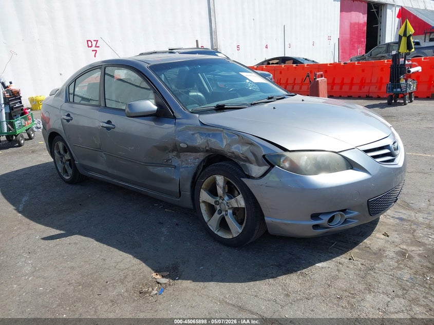 2004 Mazda 3 VIN JM1BK323041191592 IAAI salvage auction — RIGHT SIDE, Salvage (Oregon), sold $175 on 2026-07-09 (photo 1)