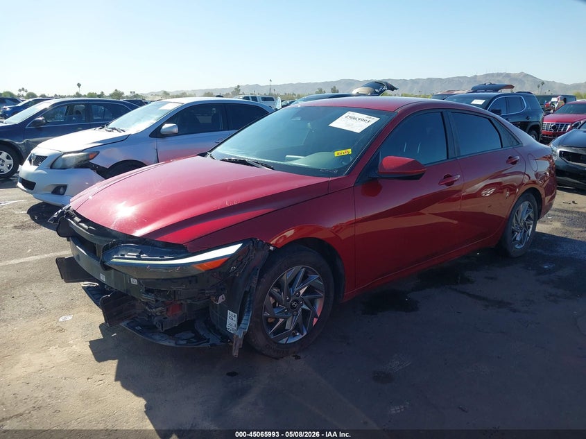 2024 Hyundai Elantra VIN KMHLM4DG6RU733154 IAAI salvage auction — RIGHT FRONT, Salvage (Arizona), sold $2,550 on 2026-07-28 (photo 2)