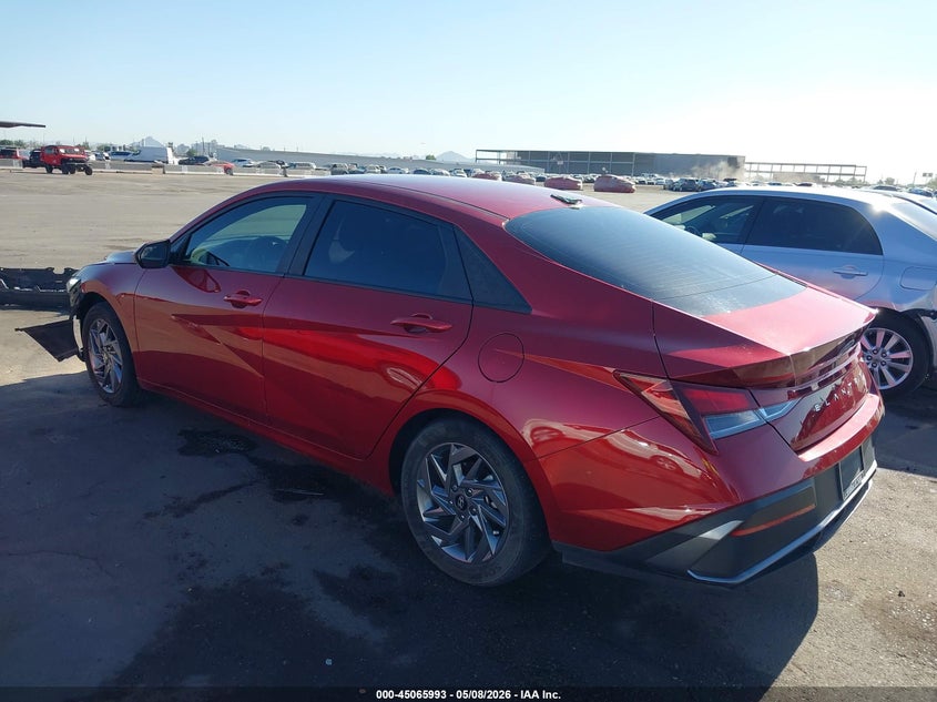 2024 Hyundai Elantra VIN KMHLM4DG6RU733154 IAAI salvage auction — RIGHT FRONT, Salvage (Arizona), sold $2,550 on 2026-07-28 (photo 3)