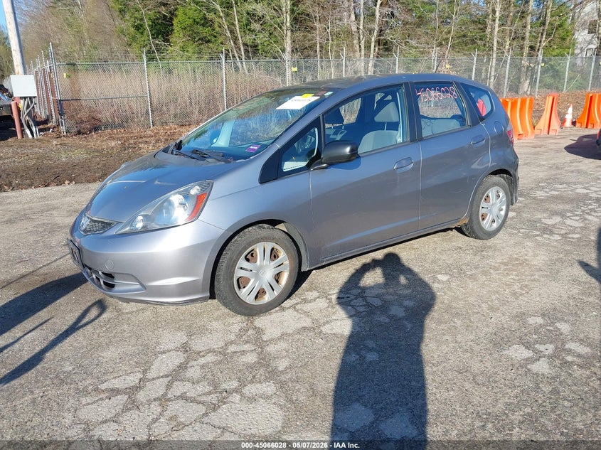 2010 Honda Fit VIN JHMGE8H28AS023468 IAAI salvage auction — NORMAL WEAR, Original (Maine), sold $1,100 on 2026-07-13 (photo 2)