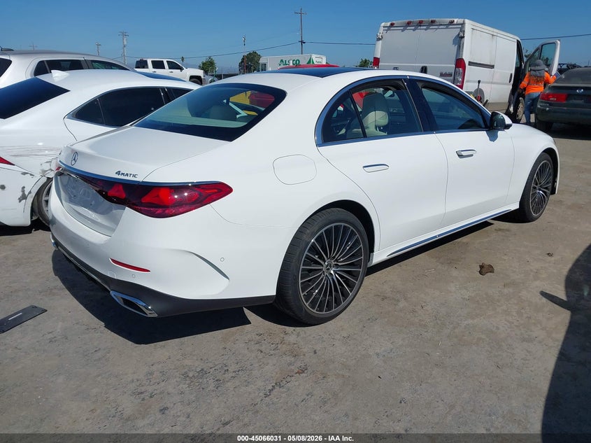 2024 Mercedes-benz E-klasse VIN W1KLF4HB7RA069094 IAAI salvage auction — FRONT END, Salvage (California), sold $33,400 on 2026-07-09 (photo 4)