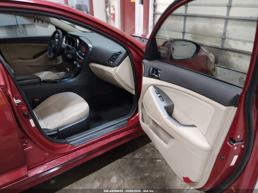 2015 Kia Optima VIN 5XXGM4A72FG362568 IAAI salvage auction — SIDE, Salvage (Idaho), sold $1,200 on 2026-07-17 (photo 5)