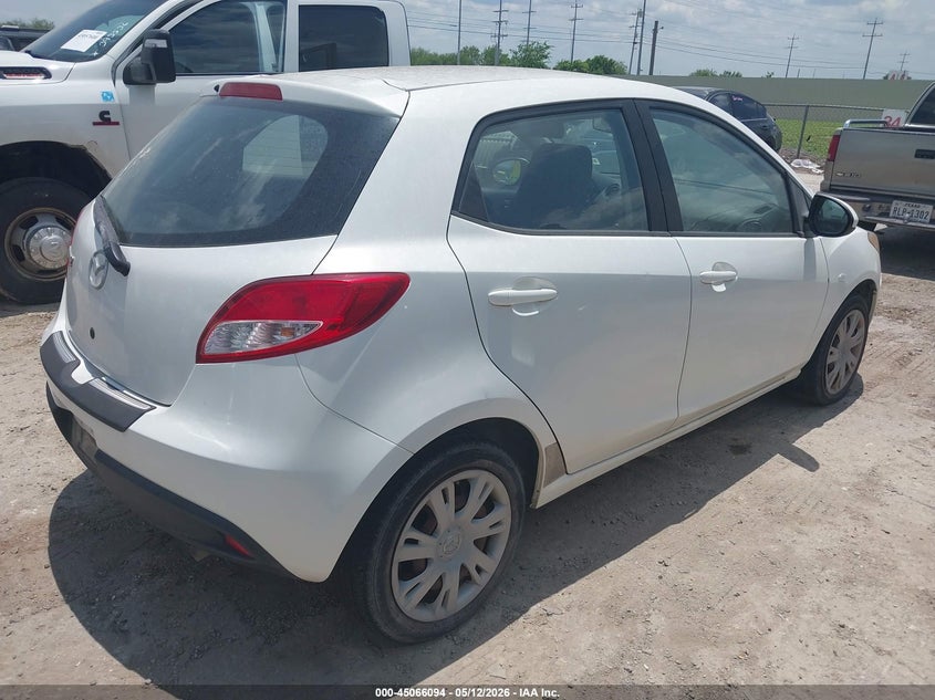 2013 Mazda 2 VIN JM1DE1KY7D0157137 IAAI salvage auction — FRONT END, Enterprise Vehicles Clear Only (Texas), sold $275 on 2026-07-20 (photo 4)