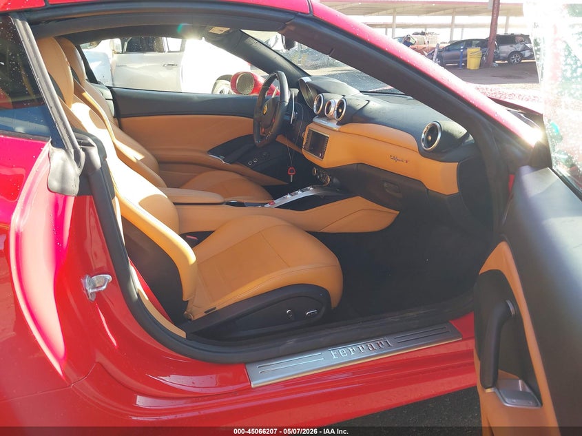 2017 Ferrari California VIN ZFF77XJAXH0226117 IAAI salvage auction — FRONT END, Salvage (Arizona), sold $51,750 on 2026-07-06 (photo 5)