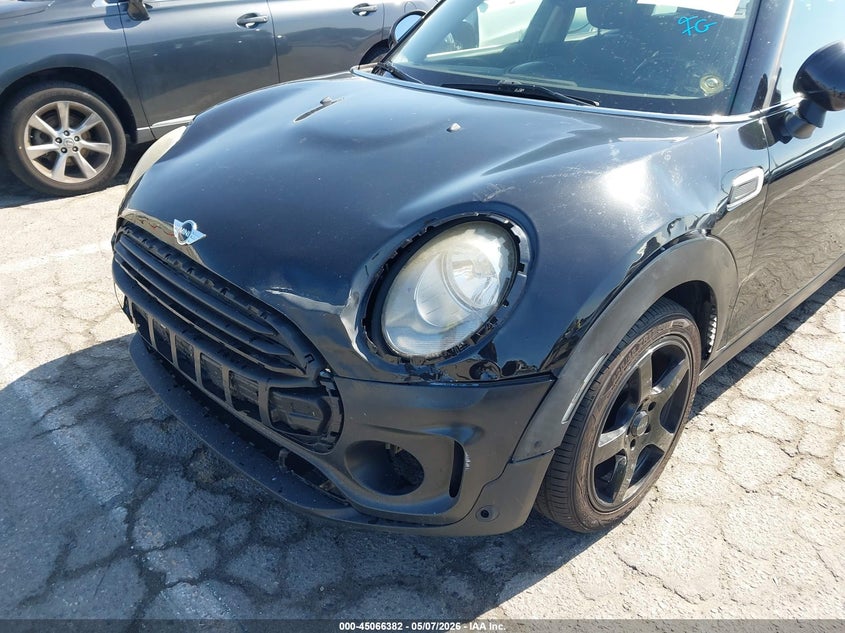 2016 Mini Clubman VIN WMWLN5C58G2B35129 IAAI salvage auction — NORMAL WEAR, Duplicate Paperwork (California), sold $650 on 2026-07-30 (photo 6)