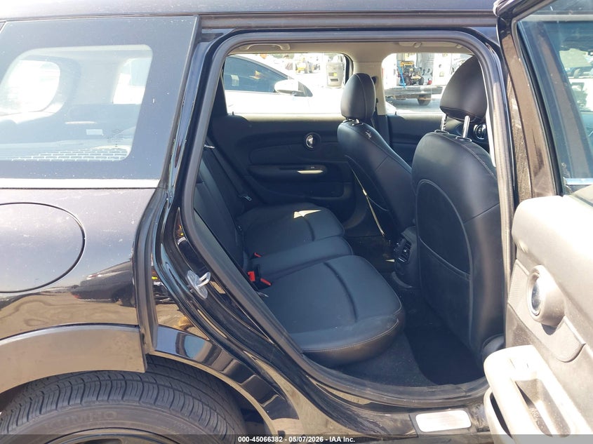 2016 Mini Clubman VIN WMWLN5C58G2B35129 IAAI salvage auction — NORMAL WEAR, Duplicate Paperwork (California), sold $650 on 2026-07-30 (photo 8)