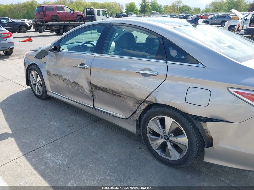 2011 Hyundai Sonata VIN KMHEC4A40BA014513 IAAI salvage auction — LEFT SIDE, Salvage (Indiana), sold $600 on 2026-07-17 (photo 6)