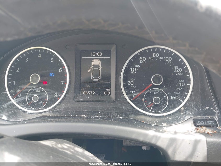2016 Volkswagen Tiguan VIN WVGAV7AX0GW589192 IAAI salvage auction — BIO HAZARD, Rebuildable (Florida), sold $225 on 2026-07-21 (photo 7)