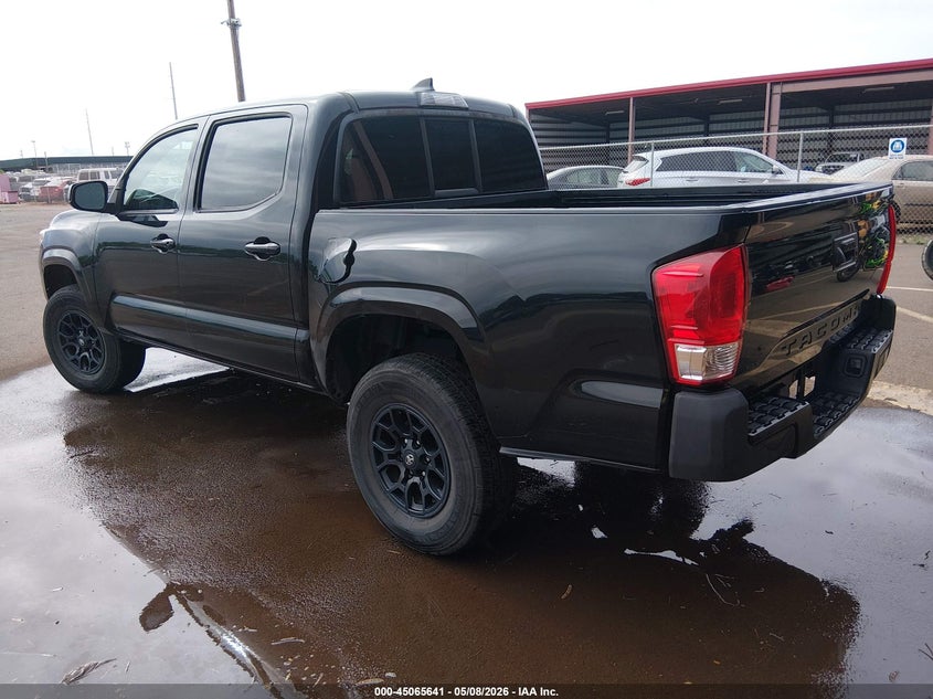 2017 Toyota Tacoma VIN 5TFAX5GNXHX099010 IAAI salvage auction — RIGHT SIDE, Clear (Hawaii), sold $18,350 on 2026-07-07 (photo 3)