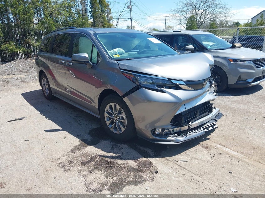 2026 Toyota Sienna VIN 5TDYSKFC4TS242771 IAAI salvage auction — FRONT END, Salvage (Rhode Island), sold $16,075 on 2026-07-14 (photo 1)