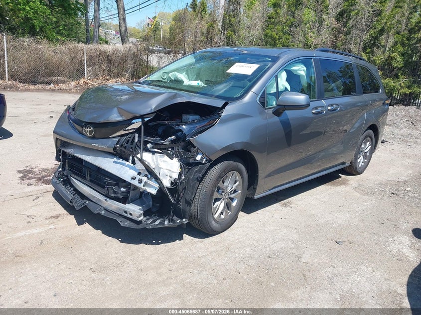 2026 Toyota Sienna VIN 5TDYSKFC4TS242771 IAAI salvage auction — FRONT END, Salvage (Rhode Island), sold $16,075 on 2026-07-14 (photo 2)
