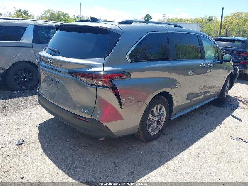 2026 Toyota Sienna VIN 5TDYSKFC4TS242771 IAAI salvage auction — FRONT END, Salvage (Rhode Island), sold $16,075 on 2026-07-14 (photo 4)