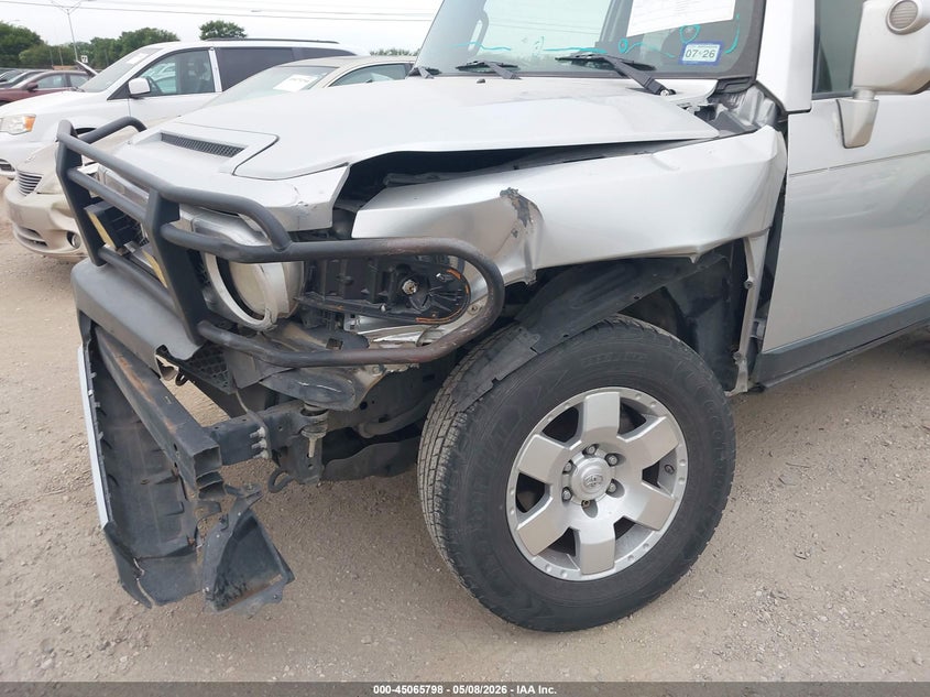 2008 Toyota Fj cruiser VIN JTEBU11F480103614 IAAI salvage auction — FRONT END, Original (Texas), sold $5,300 on 2026-07-27 (photo 6)