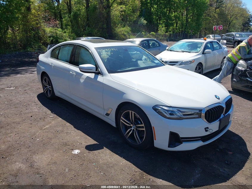 2023 BMW 5er VIN WBA13BJ00PWY23909 IAAI salvage auction — REAR END, Mv-907A (New York), sold $7,100 on 2026-07-28 (photo 1)