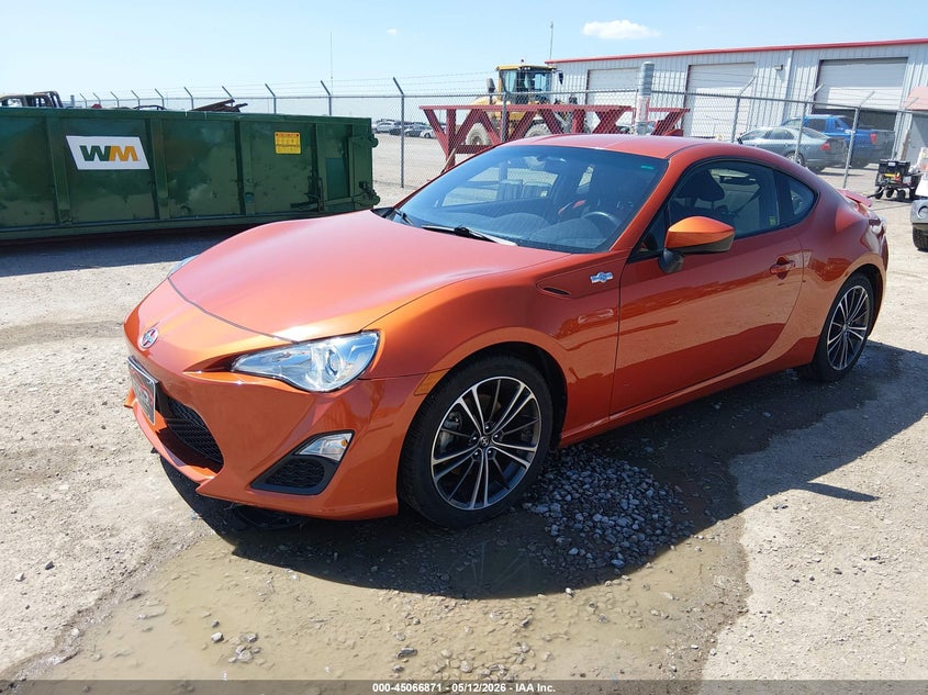 2015 Scion Fr-s VIN JF1ZNAA12F8708949 IAAI salvage auction — WATER/FLOOD, Salvage (Kansas), sold $3,050 on 2026-07-24 (photo 2)