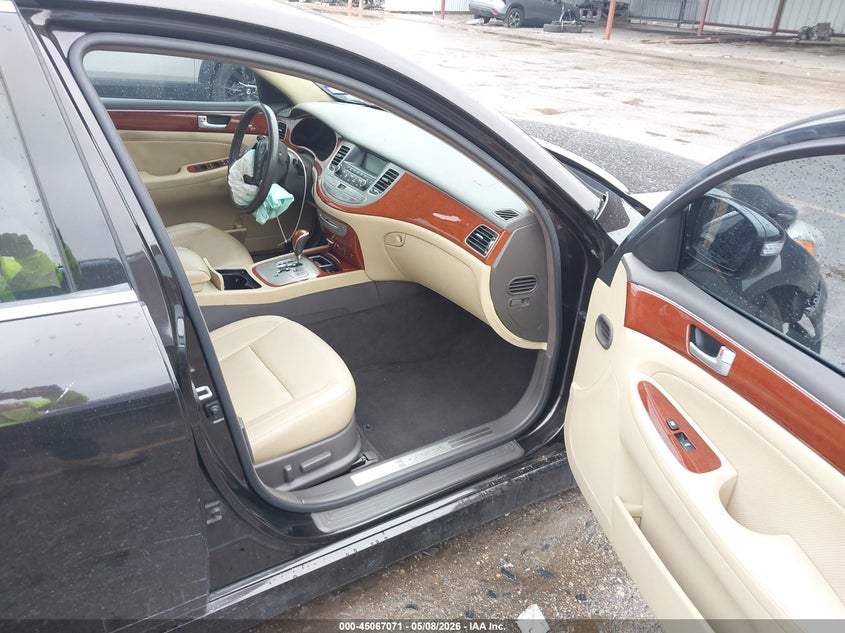 2013 Hyundai Genesis VIN KMHGC4DD7DU244409 IAAI salvage auction — FRONT END, Salvage (Texas), sold $550 on 2026-07-29 (photo 5)