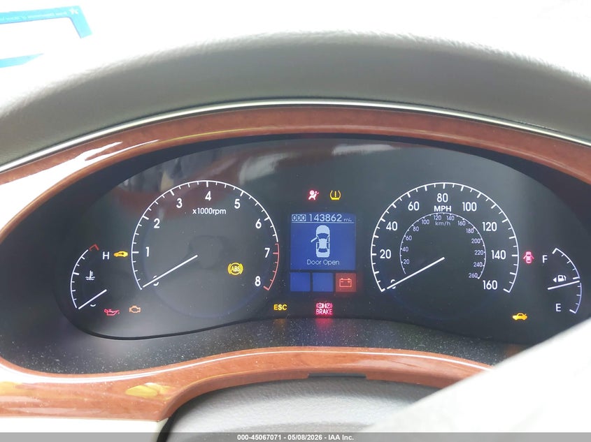 2013 Hyundai Genesis VIN KMHGC4DD7DU244409 IAAI salvage auction — FRONT END, Salvage (Texas), sold $550 on 2026-07-29 (photo 7)