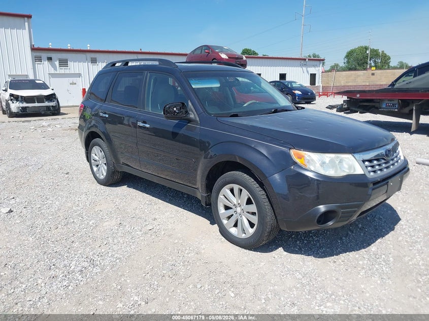 2011 Subaru Forester VIN JF2SHBCC5BH746372 IAAI salvage auction — HAIL, Clear (Missouri), sold $325 on 2026-07-20 (photo 1)