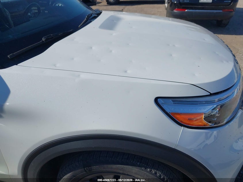 2021 Ford Explorer VIN 1FMSK8DH9MGB15884 IAAI salvage auction — HAIL, Clear (Oklahoma), sold $11,400 on 2026-07-29 (photo 6)