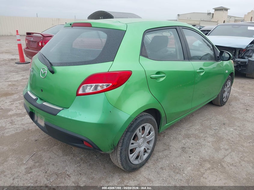 2013 Mazda 2 VIN JM1DE1KY0D0154418 IAAI salvage auction — FRONT & REAR, Original (Texas), sold $375 on 2026-07-29 (photo 4)