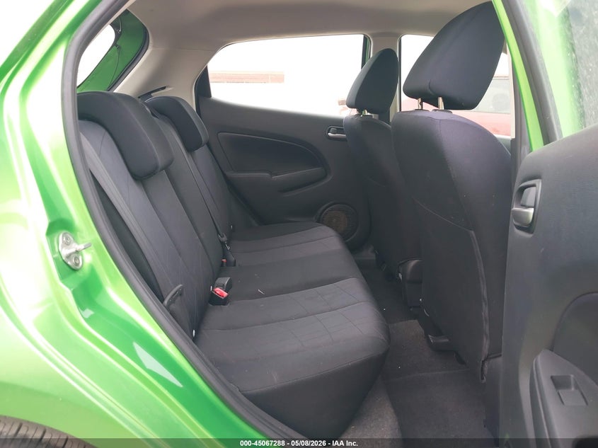 2013 Mazda 2 VIN JM1DE1KY0D0154418 IAAI salvage auction — FRONT & REAR, Original (Texas), sold $375 on 2026-07-29 (photo 8)